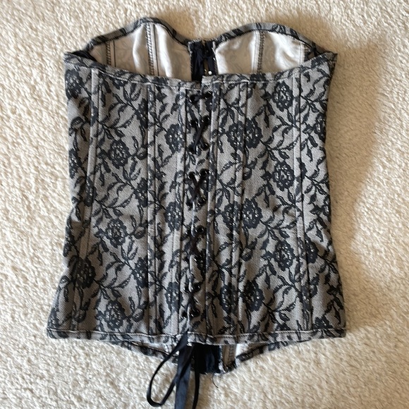 Vintage corset - Picture 3 of 7